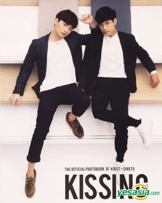 YESASIA : The Official Photobook of Krist-Singto : Kissing 海報