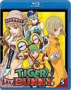 Tiger & Bunny (Blu-ray) (Vol.5) (通常版) (英文字幕) (日本版)