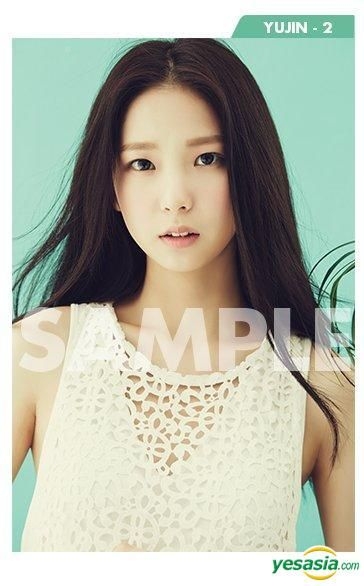 Yesasia Clc Question Official Photo Yujin 2 Celebrity Gifts 女性アーティスト 写真集 ポスター ギフト グループ Clc 韓国のグッズ 無料配送