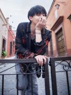 Makishima Hikaru 10th Debut Anniversary Photobook MAXICO