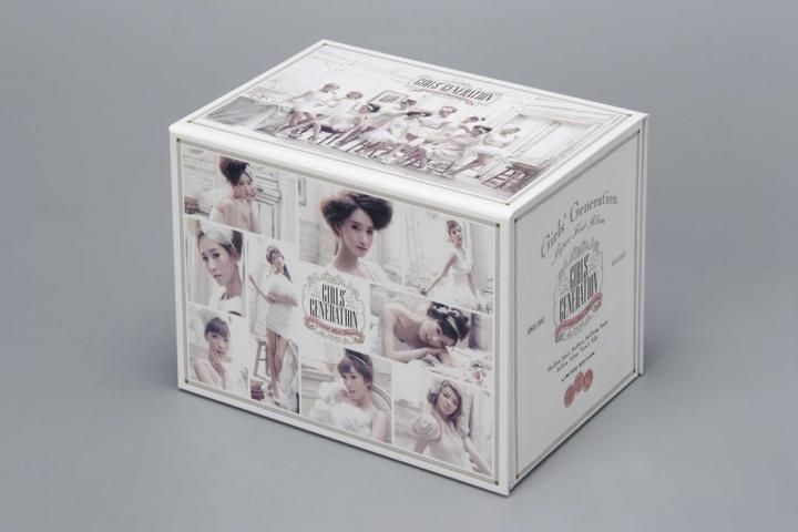 YESASIA: Girls' Generation (ALBUM+DVD+SPECIAL MINI BAG)(Deluxe