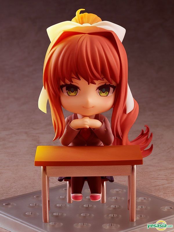 nendoroid doki doki literature club