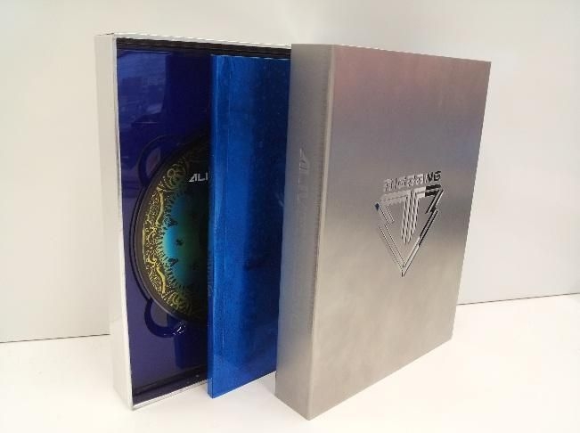 YESASIA: Image Gallery - Big Bang Mini Album Vol. 5 - Alive (Tae