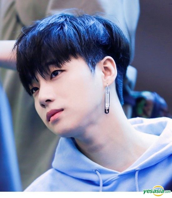 YESASIA: Image Gallery - iKON : Kim Jin Hwan Style - Rafael Piercing ...