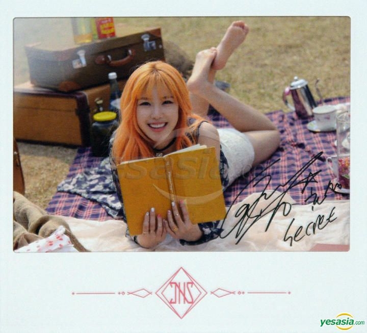 YESASIA: チョン・ヒョソン 1stミニアルバム - Fantasia (スペシャル版