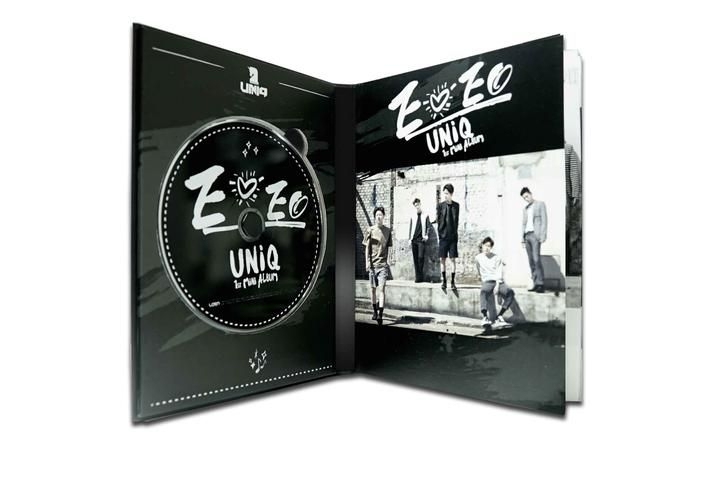 YESASIA: Uniq 1stミニアルバム - EOEO (全メンバーサイン入りCD