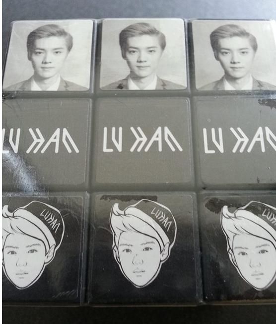 YESASIA SMTOWN Popup Store EXO Cube (EXOM) MALE STARS,GIFTS,Celebrity Gifts,PHOTO/POSTER