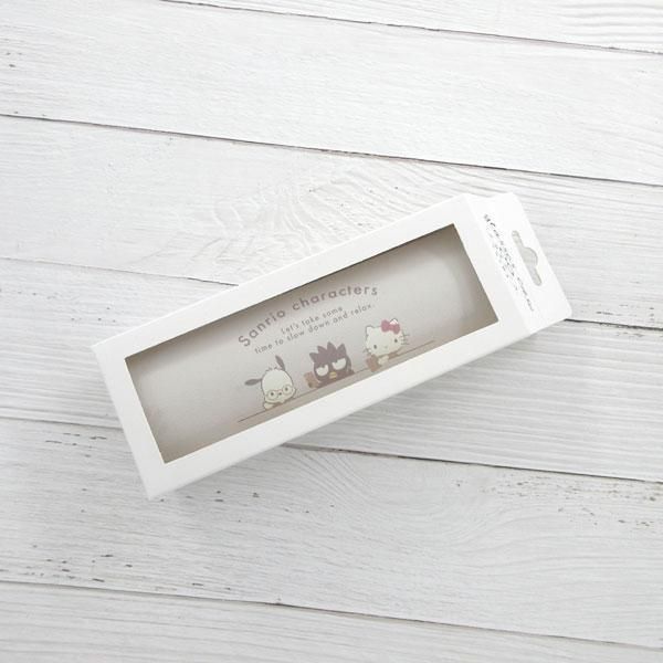 YESASIA Sanrio Characters Glasses Case with Cleaning Cloth (Reading