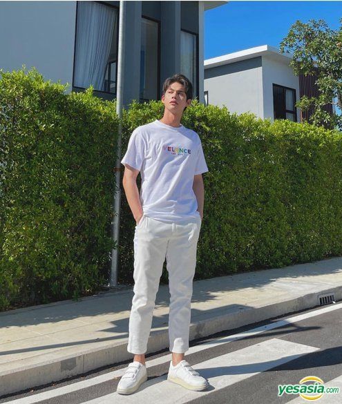 YESASIA: Velence - Live in Color T-Shirt (White) (Size L