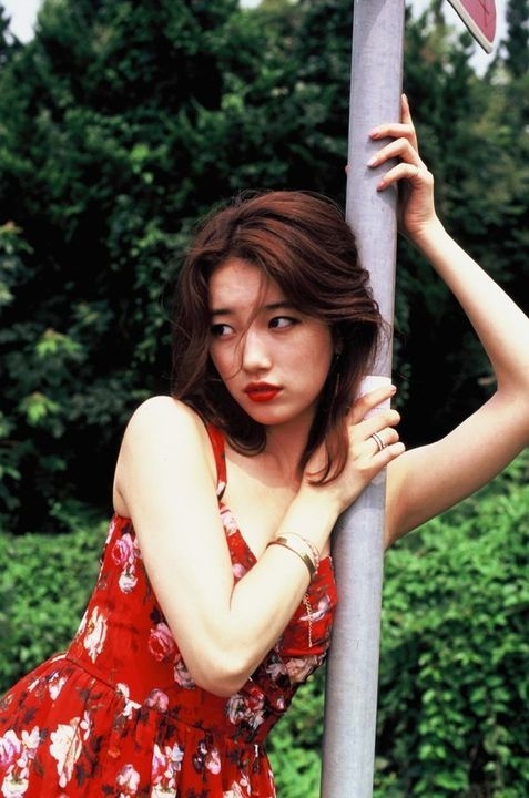 YESASIA: miss A : Suzy Photobook - SUZY?SUZY (Cover A) ギフト